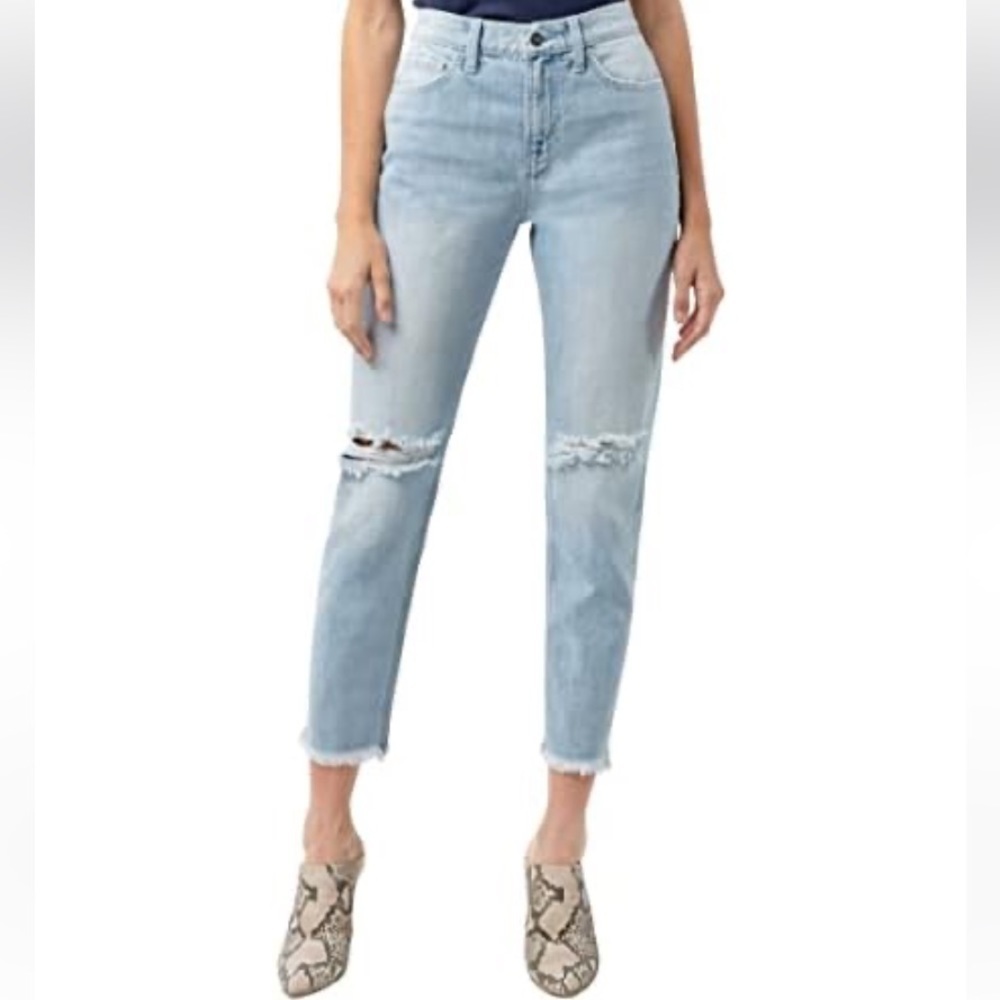 NWT Ceros Distressed High-Rise Ankle Length Mom Jeans Fray Hem Light Blue Sz 29